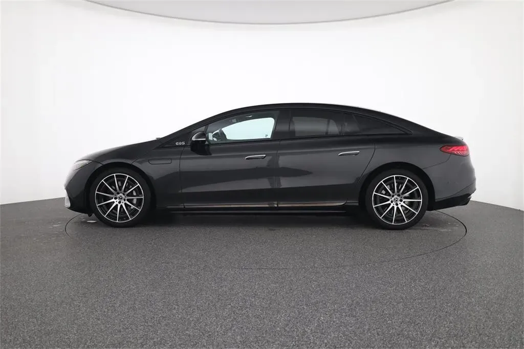 Mercedes-Benz Eqs 2022 photo 2