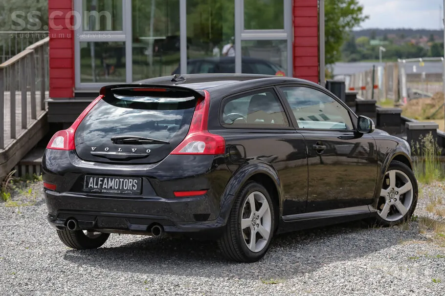 Volvo C30 2010 photo 4