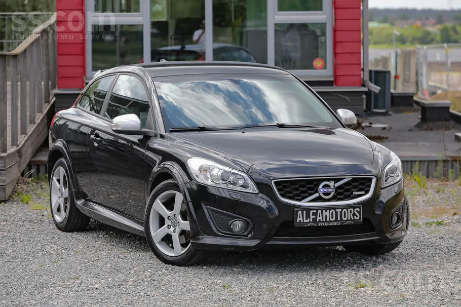 Volvo C30 2010 photo 2