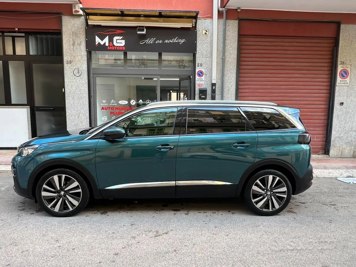Peugeot 5008 2019 photo 3