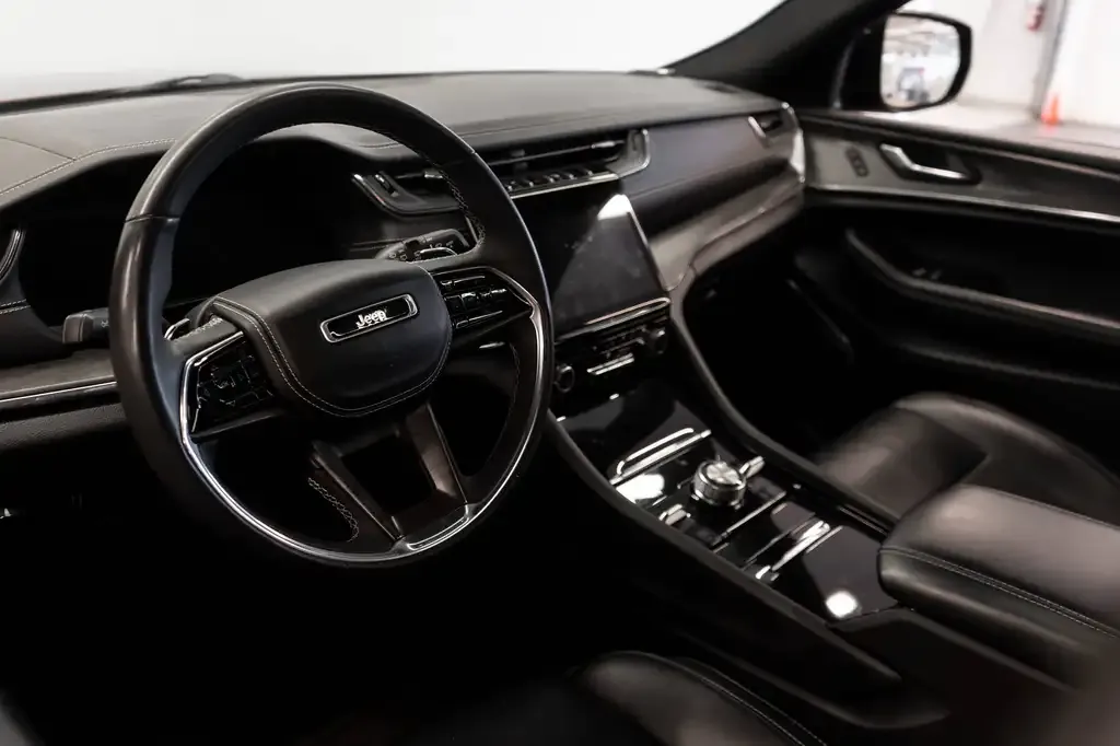 Jeep Grand Cherokee 2024 photo 5