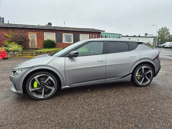 Kia Ev6 2023 photo 2