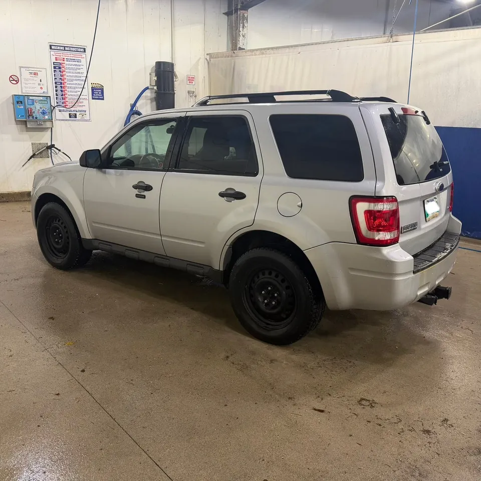 Ford Escape 2009 photo 3