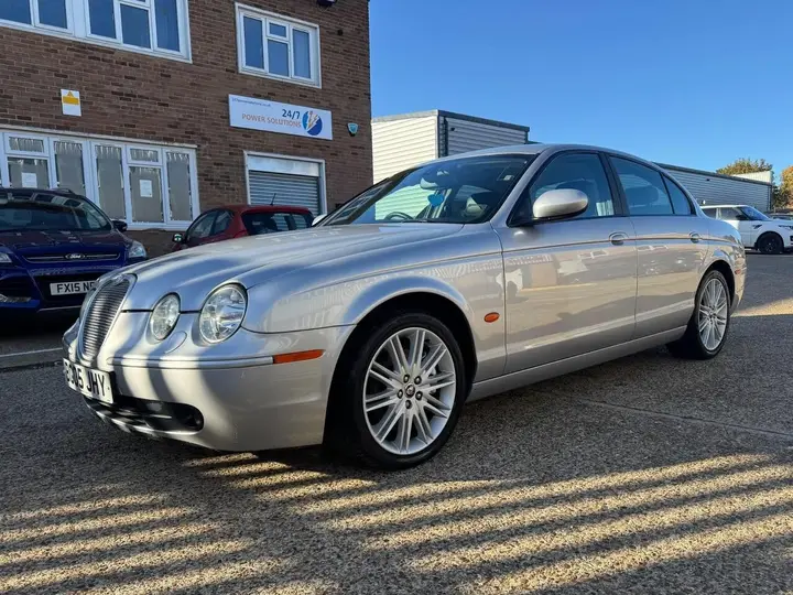 Jaguar S-Type