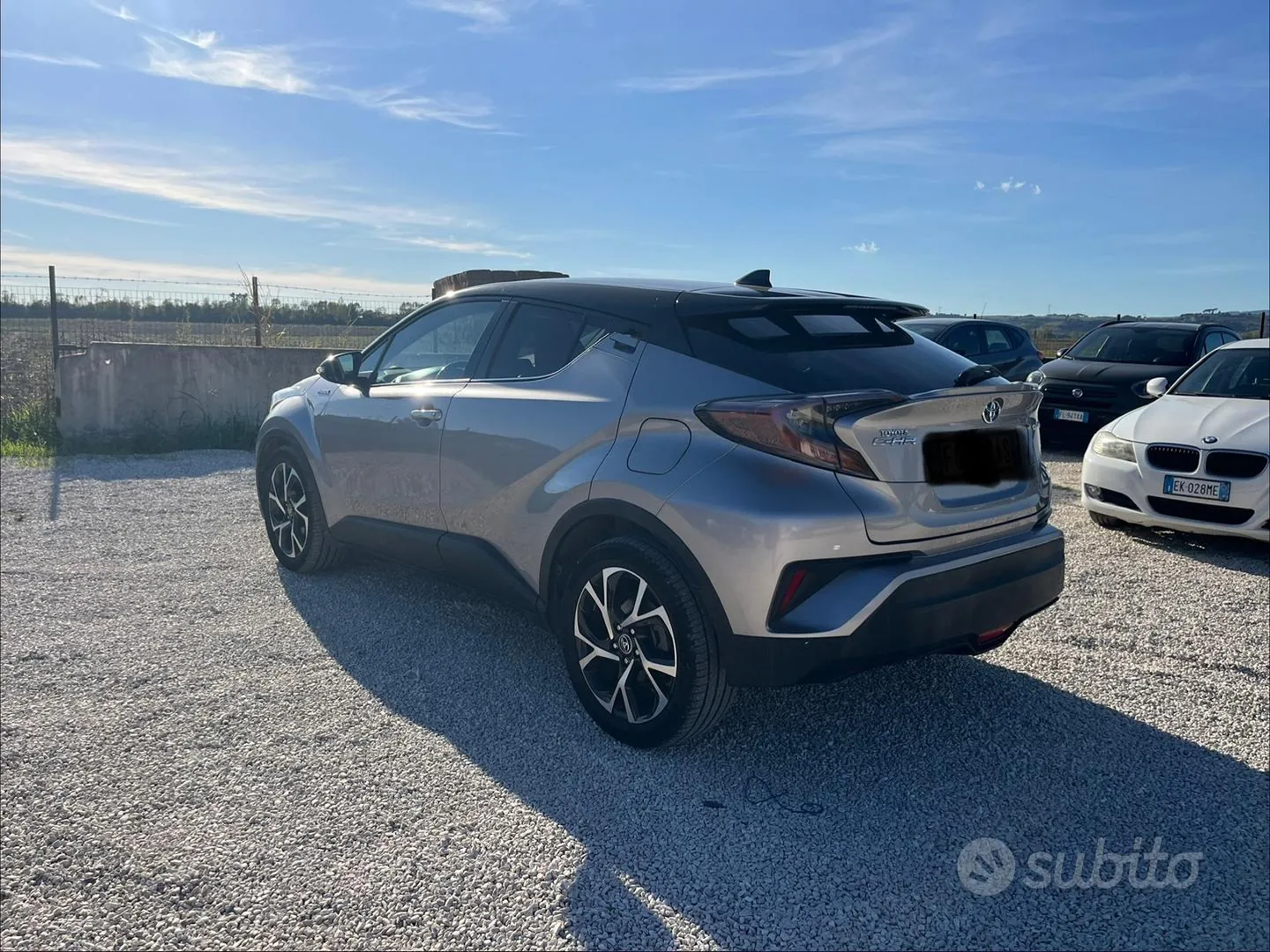 Toyota C-Hr 2016 photo 3