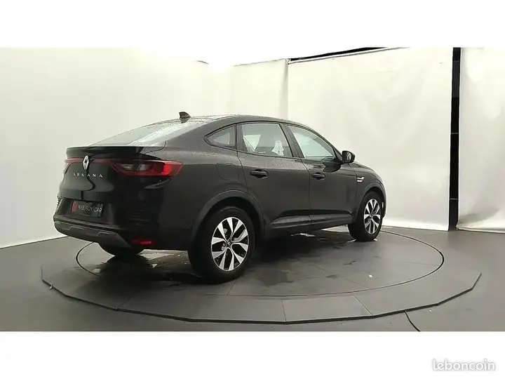 Renault Arkana 2023 photo 3