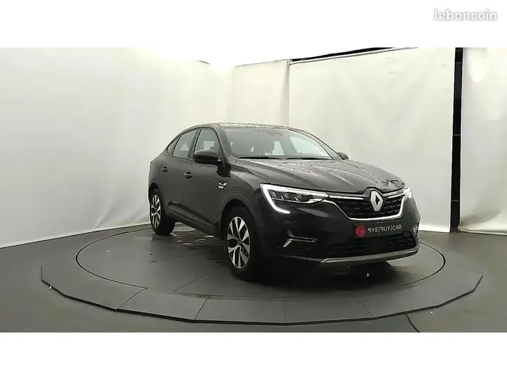 Renault Arkana 2023 photo 2