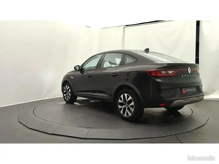 Renault Arkana 2023 photo 4