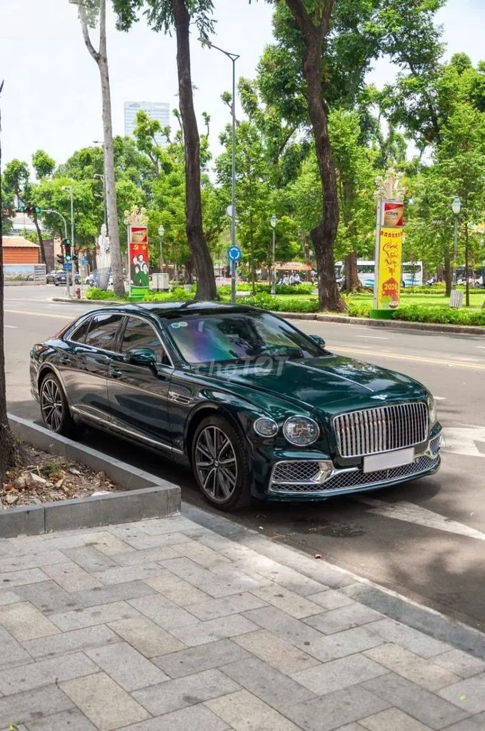 Bentley Flying Spur 2021 photo 4
