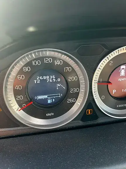 Volvo V70 2013 photo 3