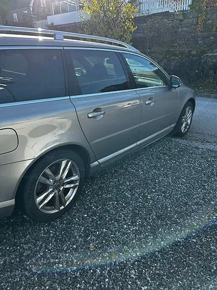 Volvo V70 2013 photo 4