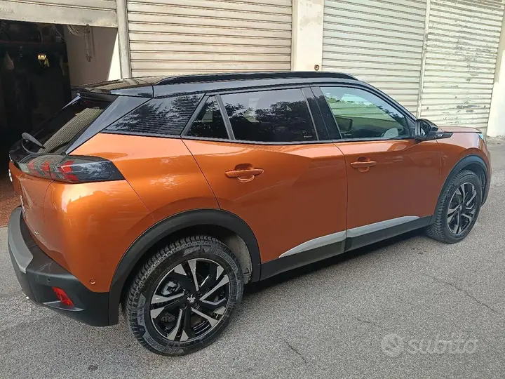 Peugeot 2008 2022 photo 2