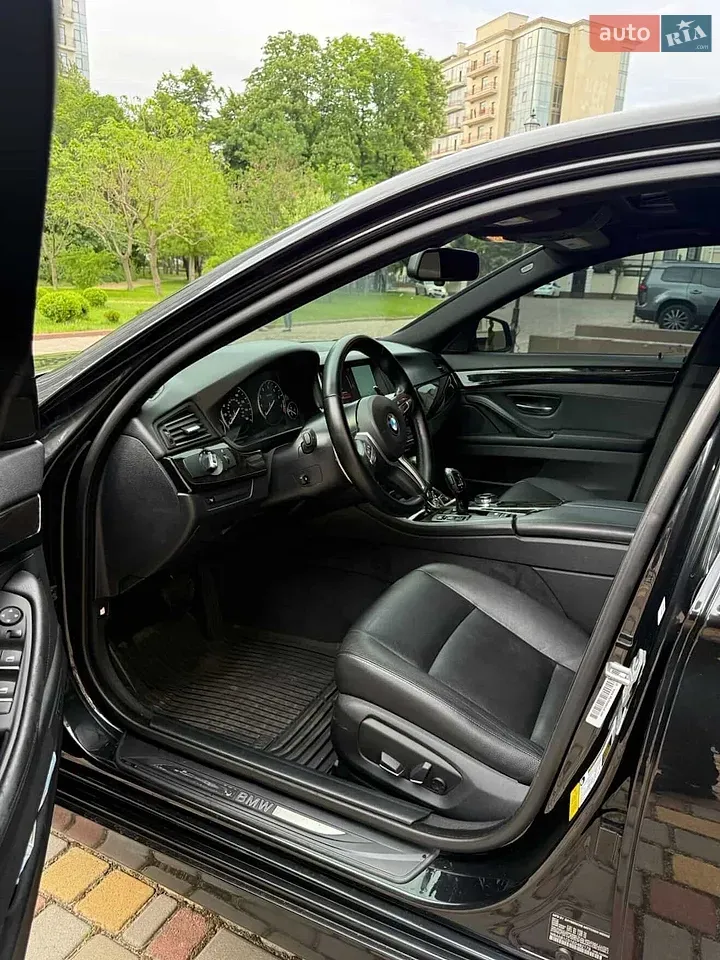 BMW 5 Series 2014 photo 4