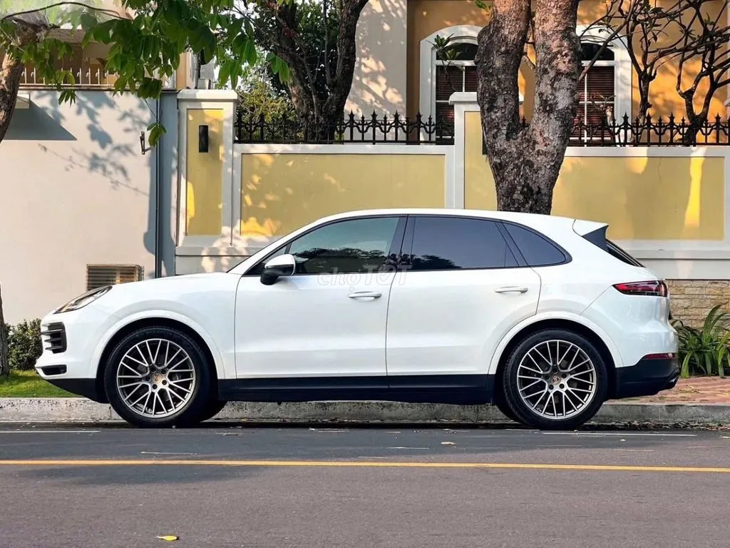 Porsche Cayenne 2022 photo 3