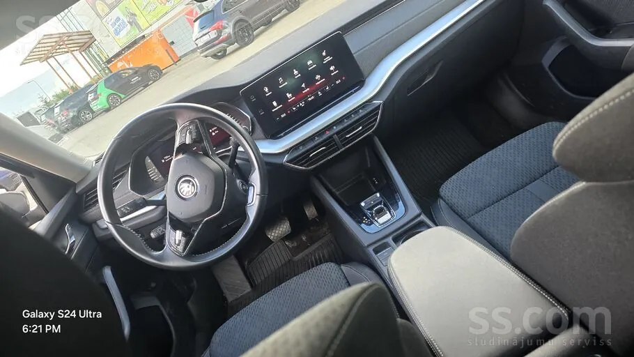 Skoda Octavia 2021 photo 5