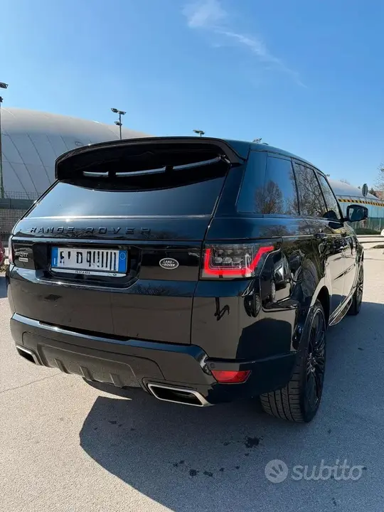 Land Rover Range Rover Sport 2019 photo 3