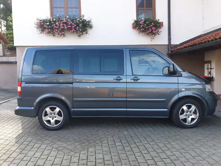 Volkswagen Multivan