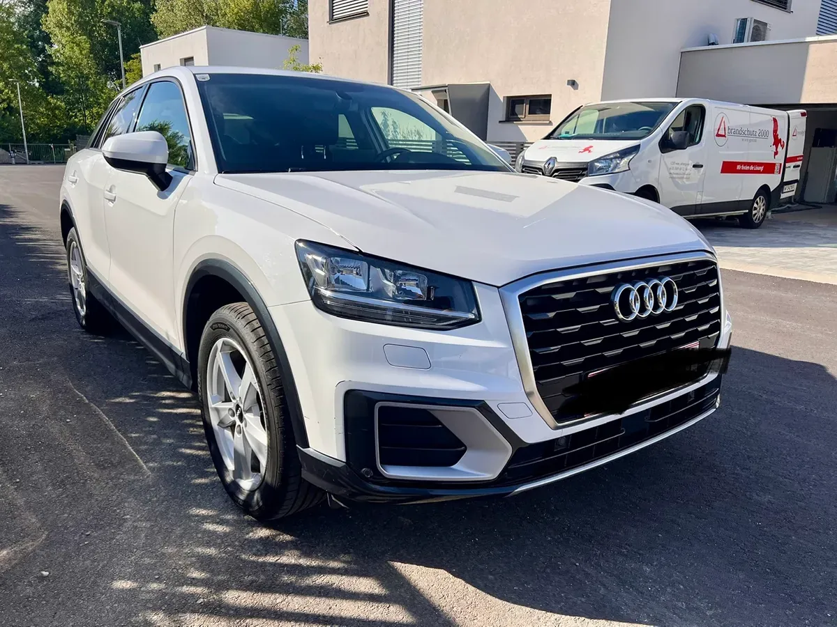 Audi Q2 2018 photo 2