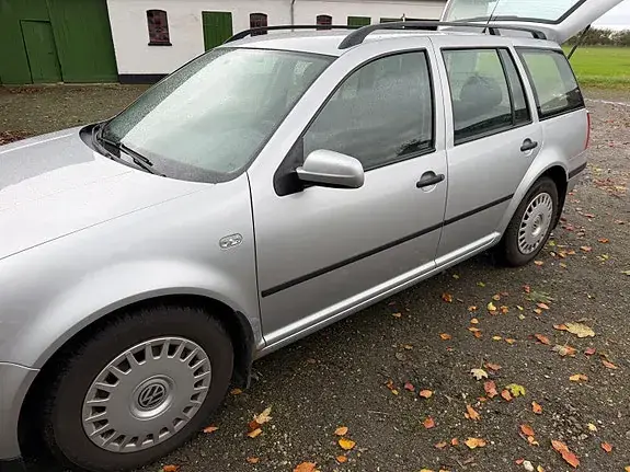 Volkswagen Golf 4 2001 photo 3