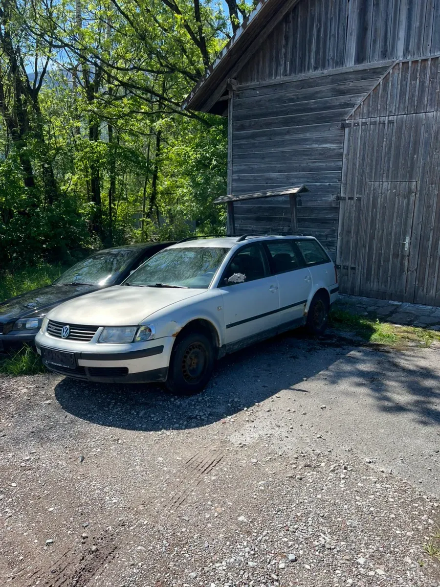 Volkswagen Passat 2002 photo 3