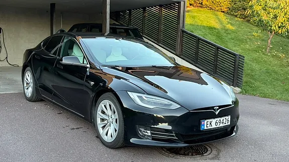 Tesla Model S 2017 photo 2