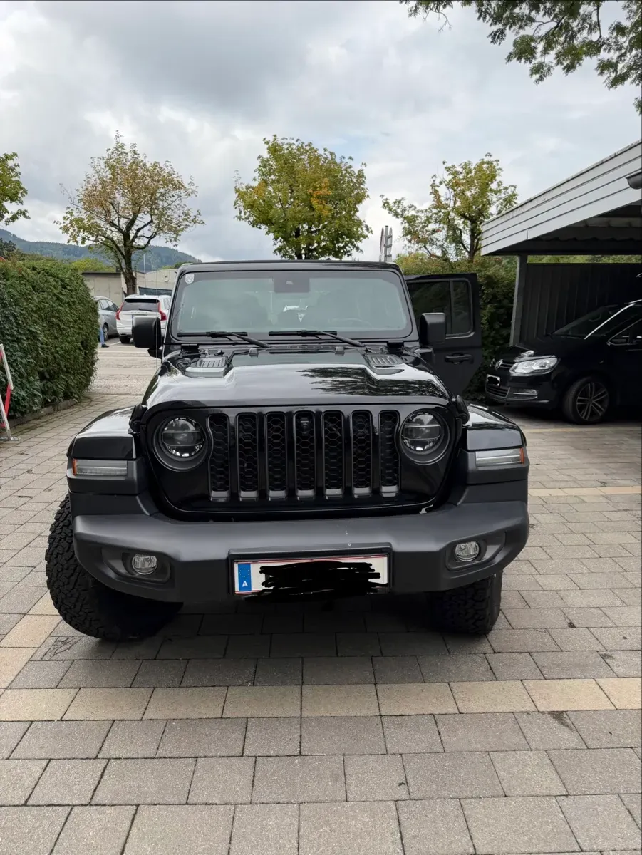 Jeep Wrangler 2021 photo 2
