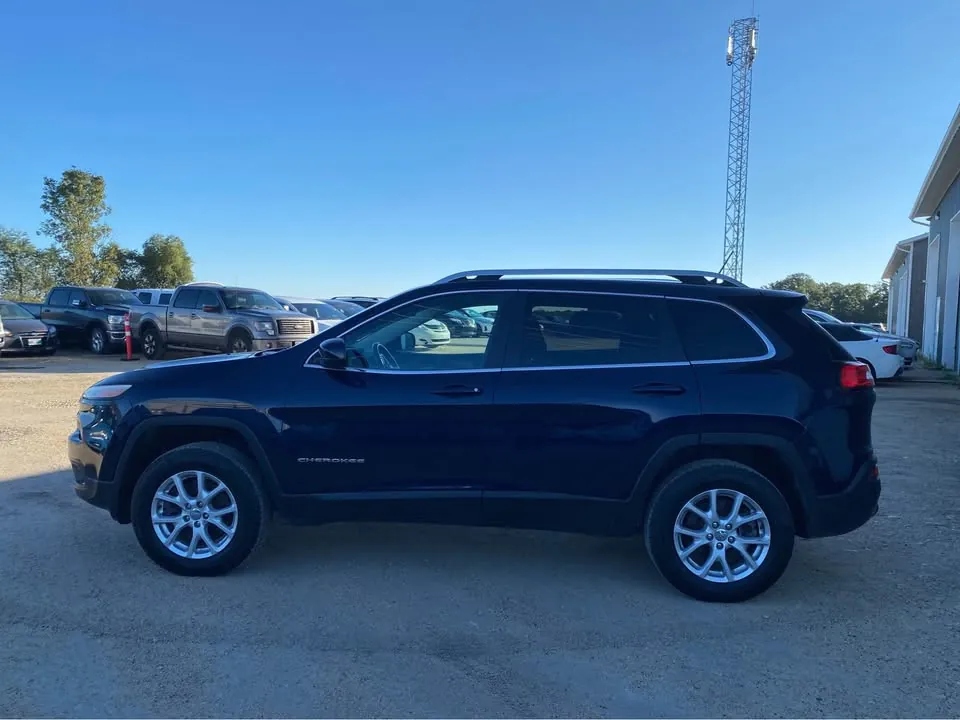 Jeep Cherokee 2014 photo 4