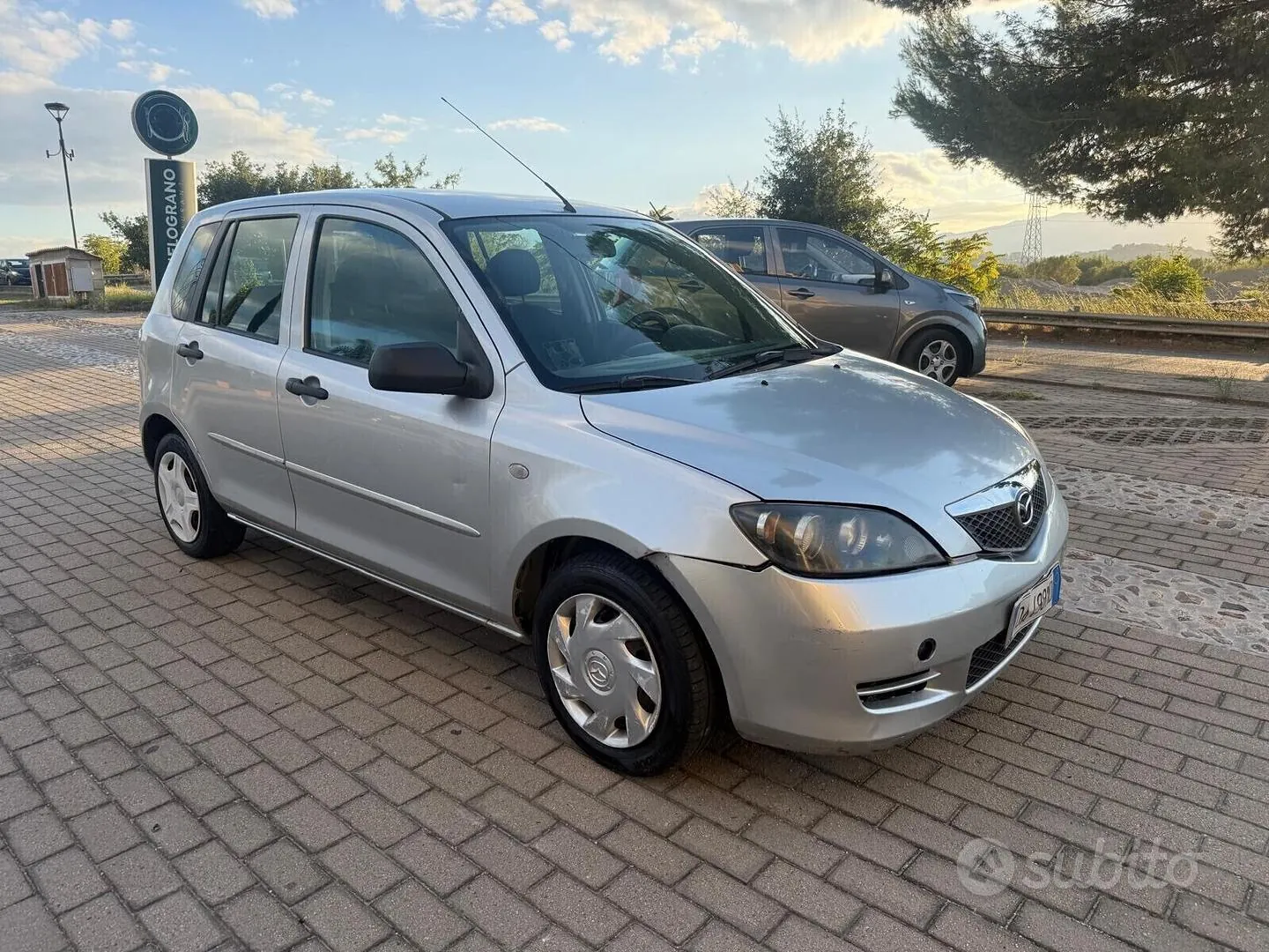 Mazda Mazda2