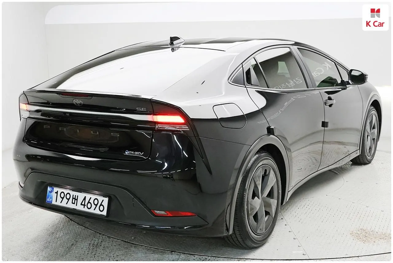 Toyota Prius 2024 photo 4