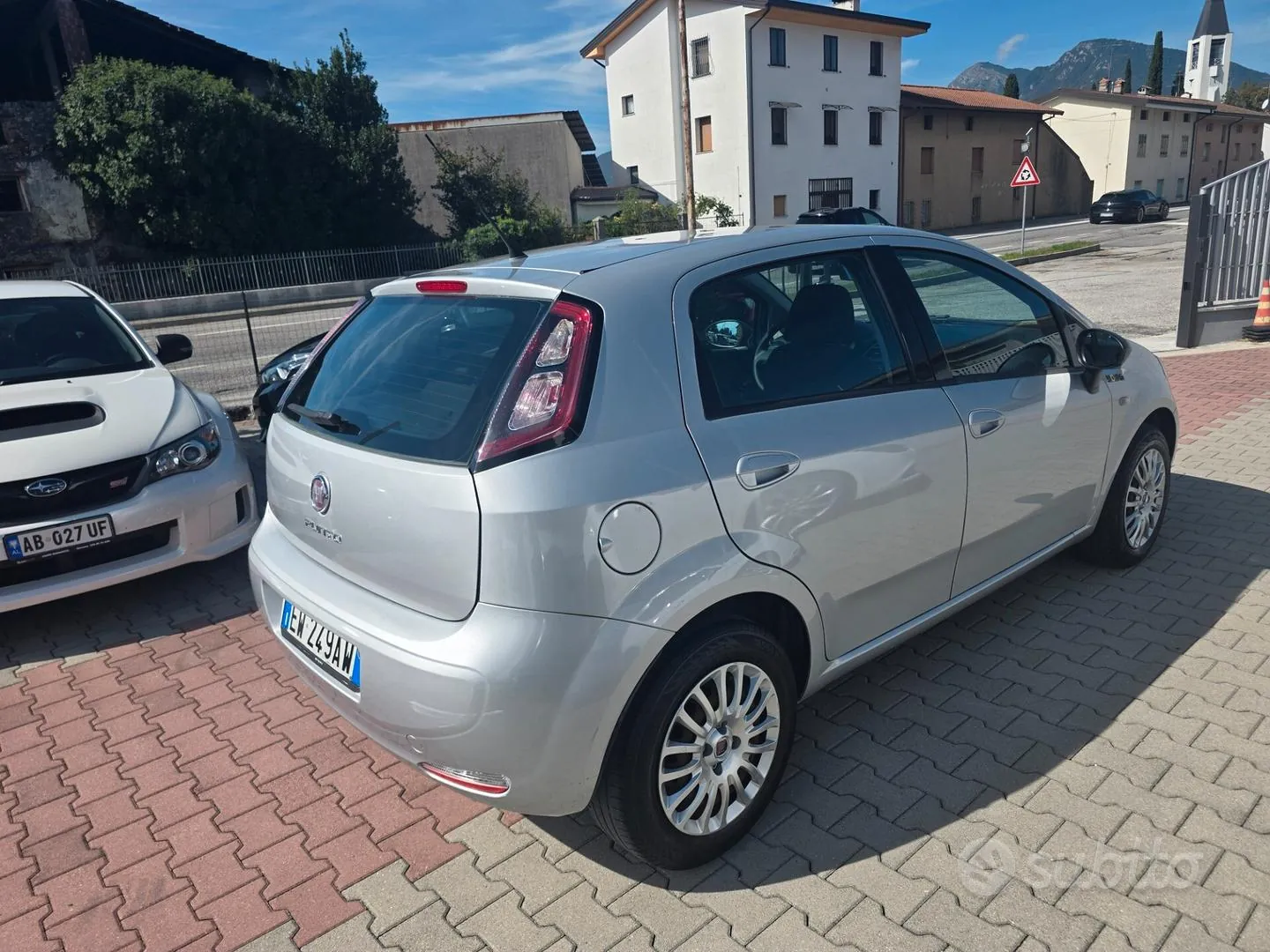 Fiat Punto 2014 photo 3