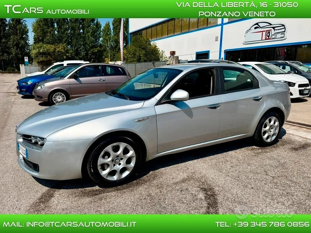 Alfa Romeo 159 2008 photo 5