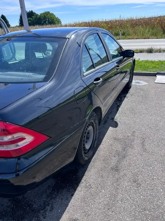 Mercedes-Benz C-Class 2001 photo 3