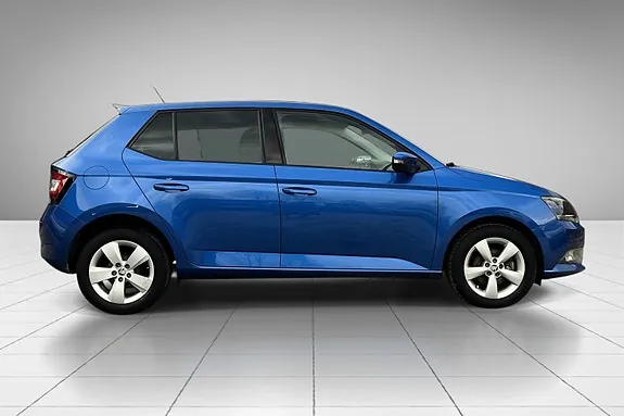 Skoda Fabia 2015 photo 4