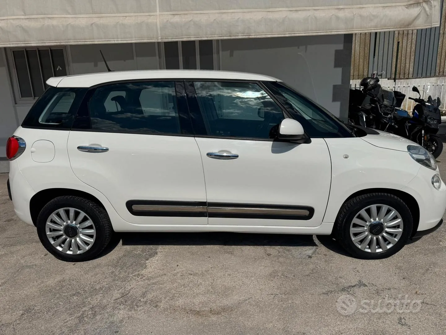 Fiat 500L 2015 photo 4