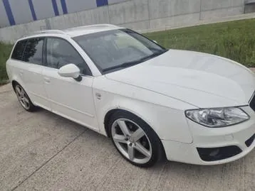 Seat Exeo 2010 photo 2