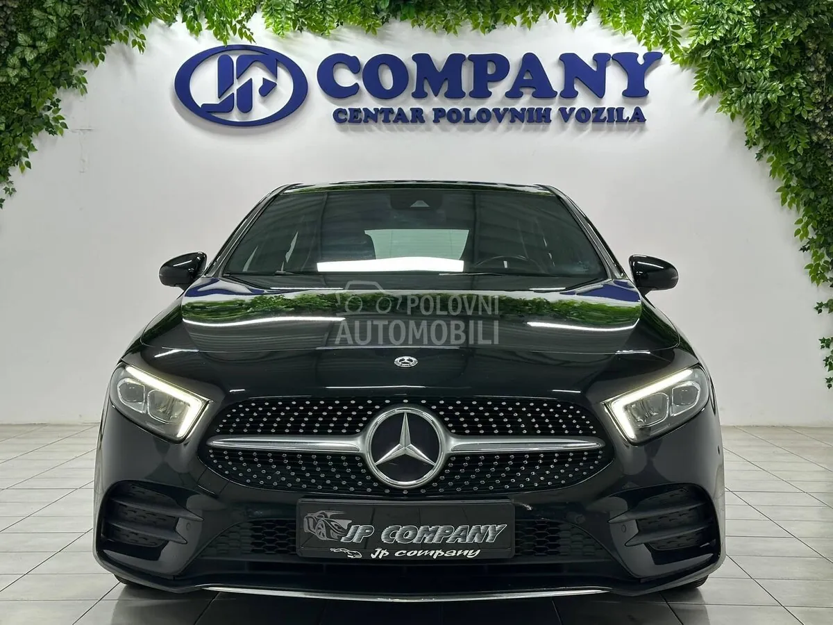 Mercedes-Benz A180 2018 photo 5