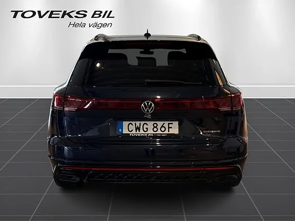 Volkswagen Touareg 2024 photo 3
