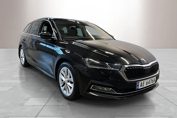 Skoda Octavia 2023 photo 2