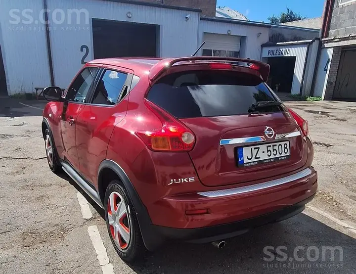 Nissan Juke 2013 photo 4