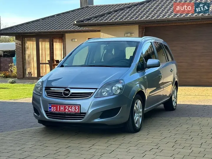 Opel Zafira