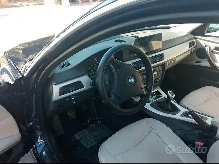 BMW 316D 2011 photo 4