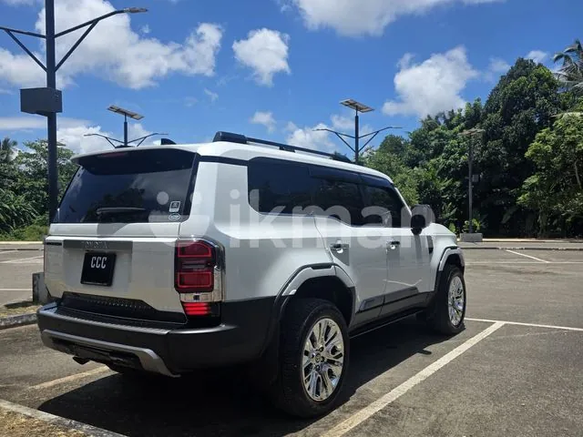 Toyota Land Cruiser Prado 2025 photo 5