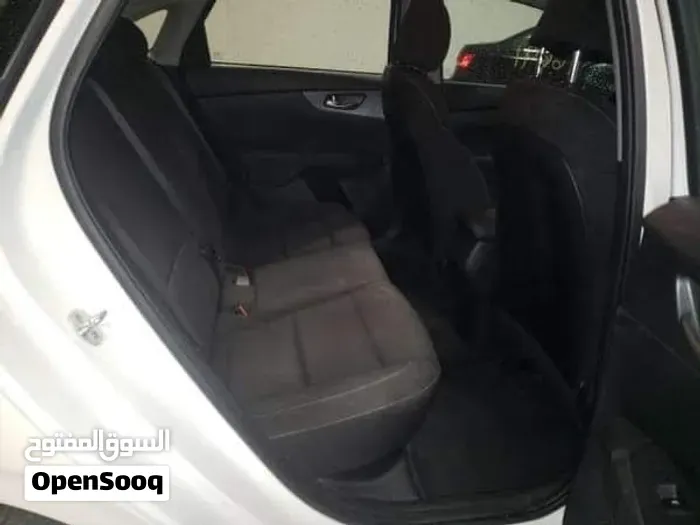 Kia Forte 2021 photo 4