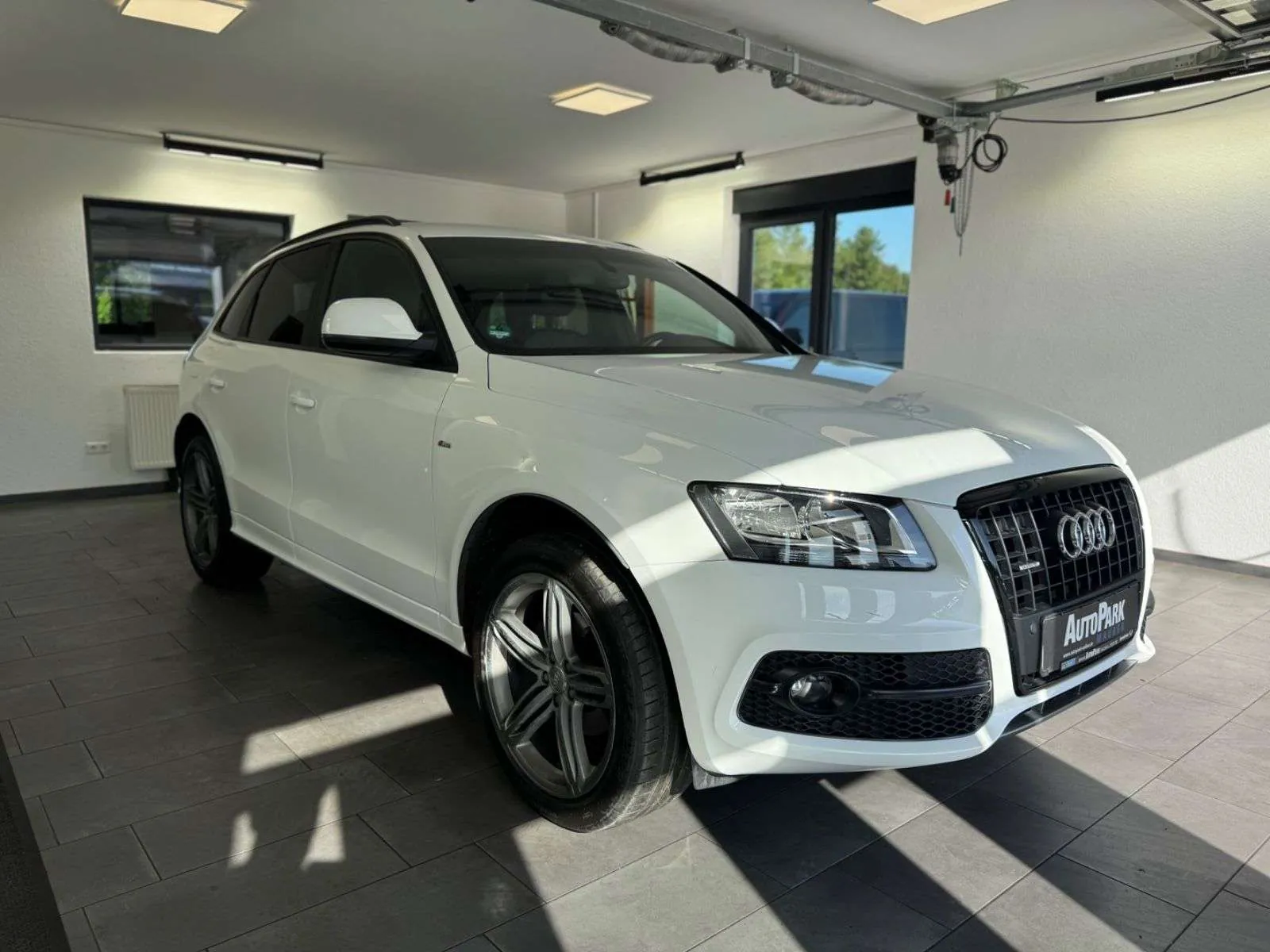 Audi Q5 2012 photo 4