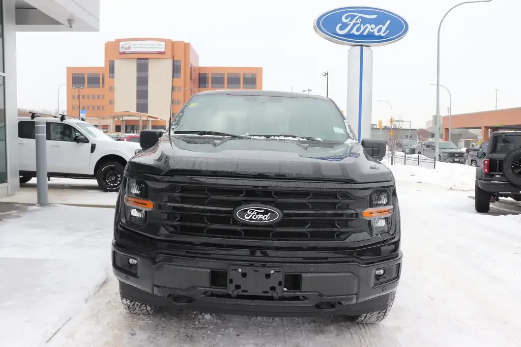 Ford F-150 2026 photo 2