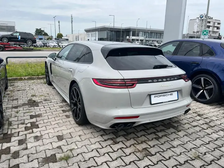 Porsche Panamera 2019 photo 4
