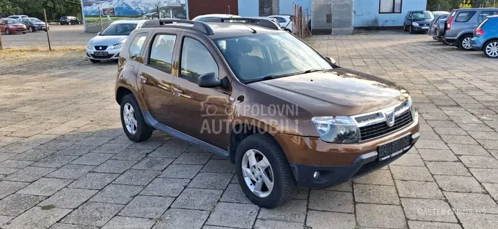 Dacia Duster 2013 photo 4