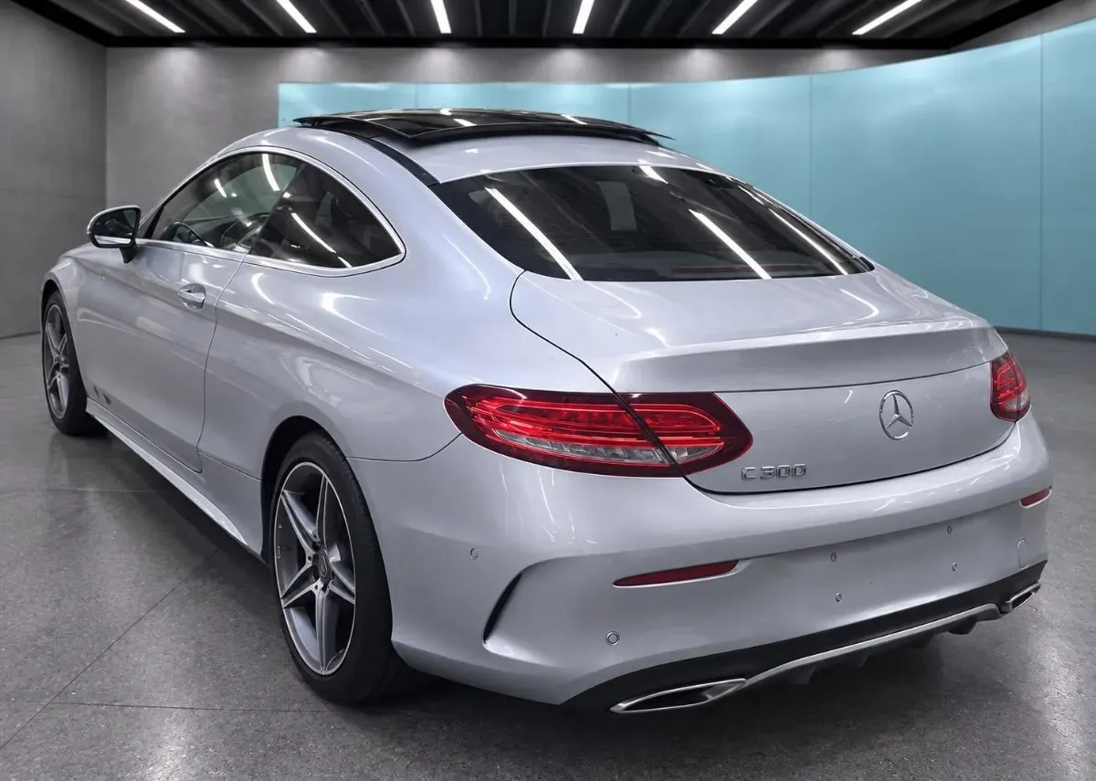 Mercedes-Benz C-Class 2017 photo 3