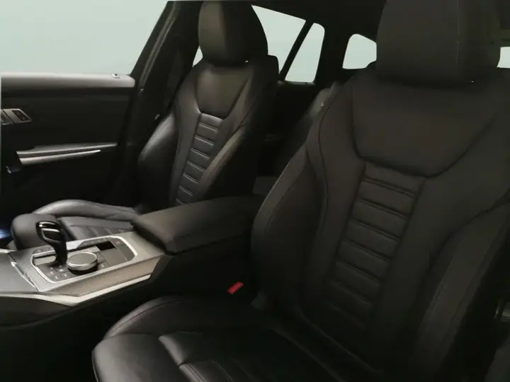 BMW 3 Series 2021 photo 5