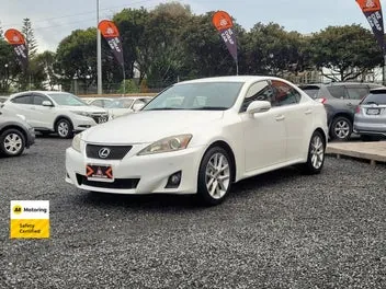 Lexus Is 250 2012 photo 4